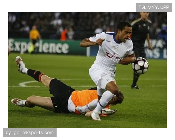 直接任意球判罚条件与常见犯规一览