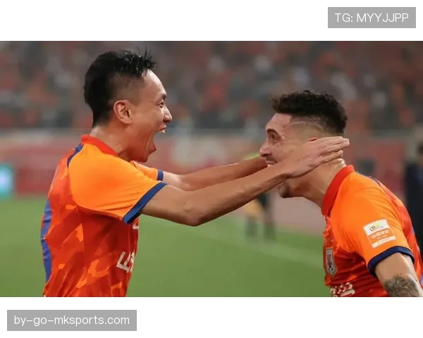 山东泰山防守老辣，但近期越稳越崩是否反映战术僵化与进攻乏力？