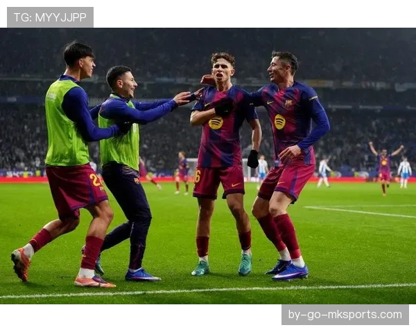 巴萨变化对战术节奏产生影响，阶段性调整已逐步反映在场面控制上